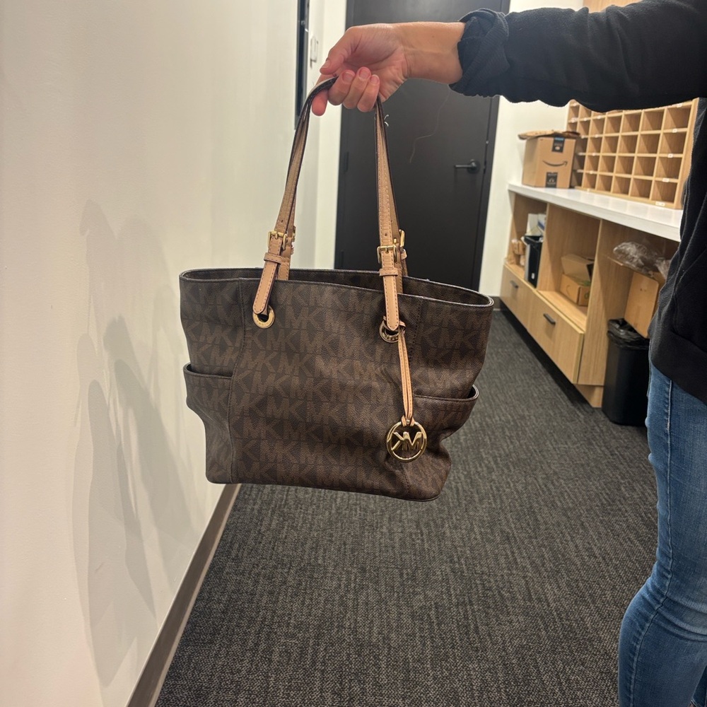 Michael Kors Dark Brown Shoulder Bag